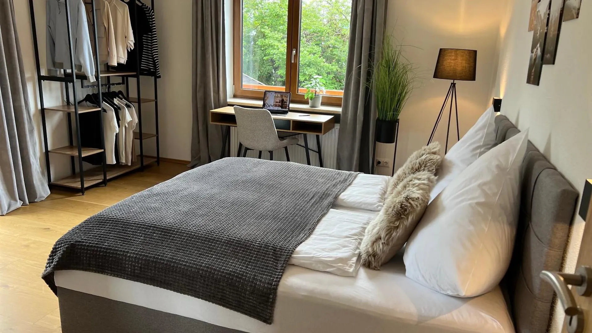 Chalet Am See #Beach#Berge#Bike Seeon-Seebruck Apartment