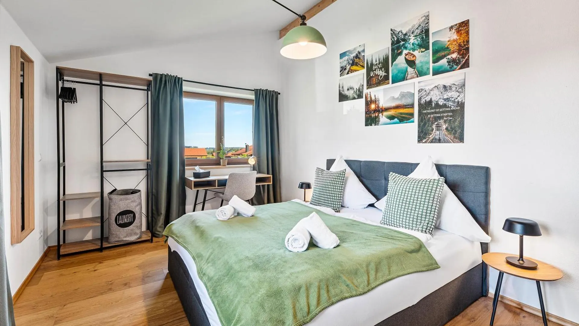 Apartamento Chalet Am See - Seeblick Bergblick Modern Charmant Neu Seeon-Seebruck