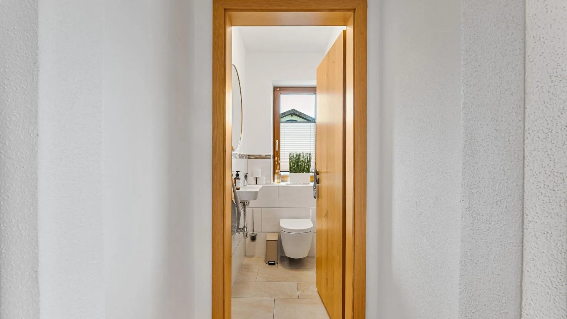 Apartamento Chalet Am See - Seeblick Bergblick Modern Charmant Neu Seeon-Seebruck