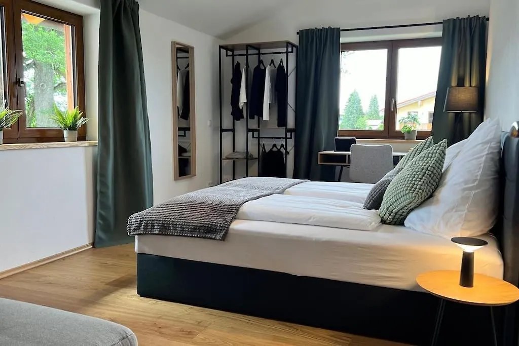 Chalet Am See #Beach#Berge#Bike Seeon-Seebruck Apartment